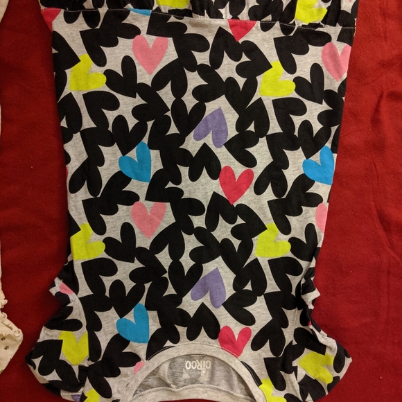 Clothes - Picture 8 of 8